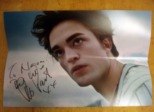 Robert Pattinson sent me back an autograph!
