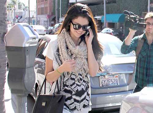 Selena Gomez va al médico